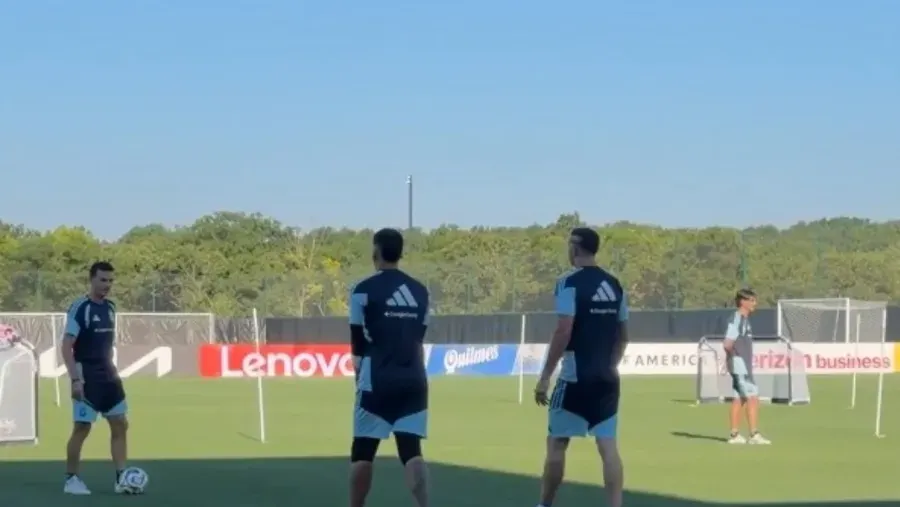 Los titulares descansaron, pero Argentina volvió a entrenarse