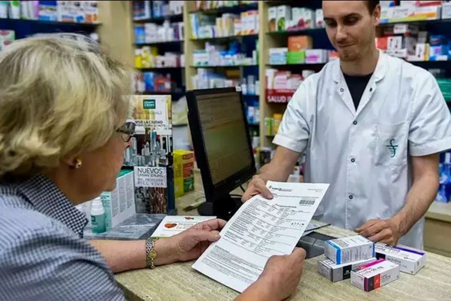 PAMI mantiene medicamentos gratuitos para jubilados en julio