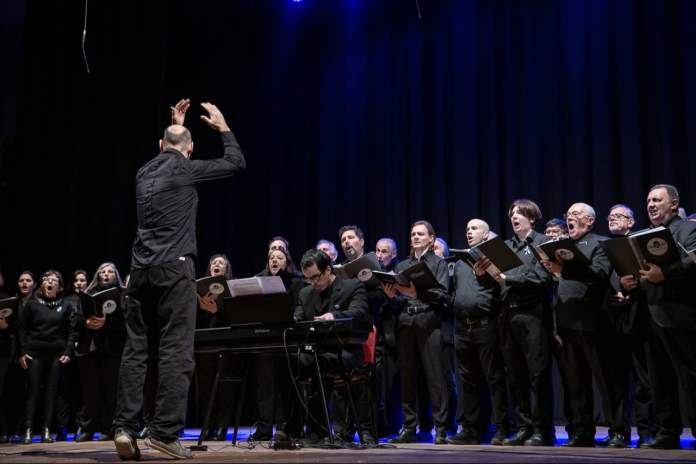 Paraná inició las celebraciones por el Día de la Independencia con la tradicional Gala Patria