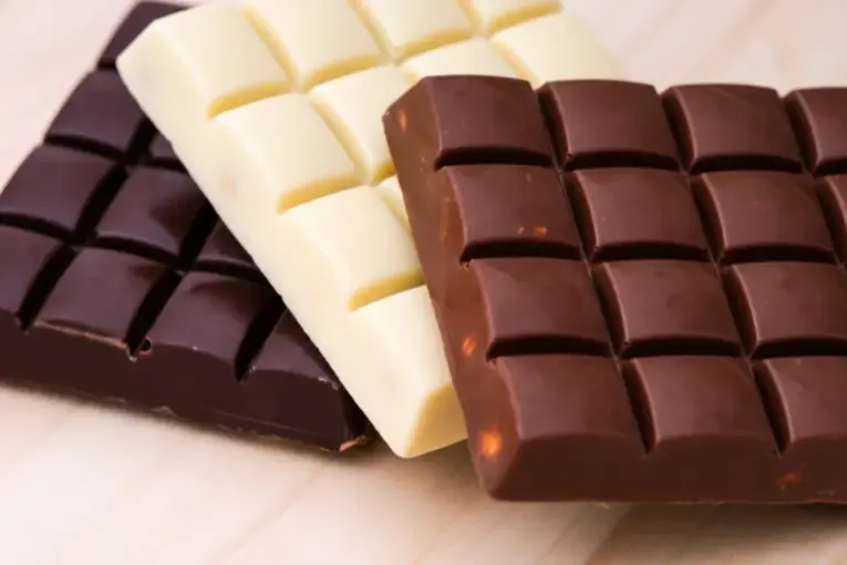 Por qué el chocolate suizo es considerado uno de los mejores del mundo: el secreto detrás de su calidad