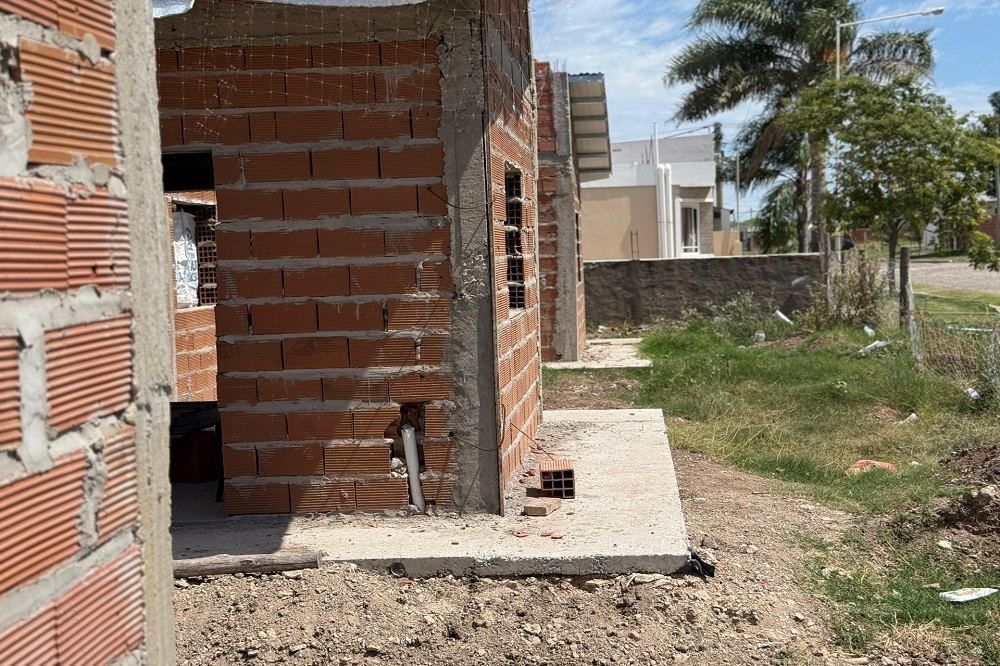 Prevén la culminación de 10 viviendas en Ramírez