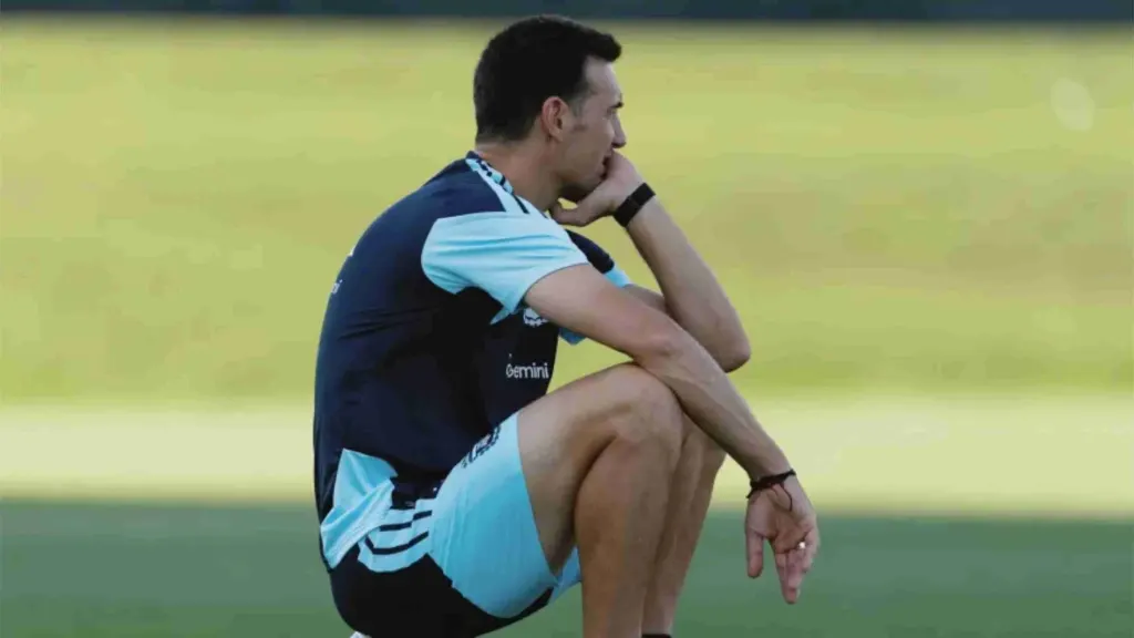 Scaloni mantendría la base de la formación de Argentina ante Suiza