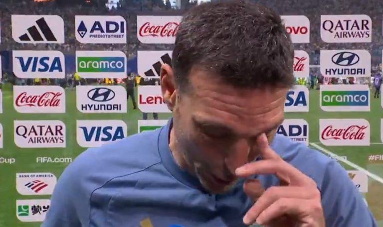 Scaloni se quebró en llanto tras la clasificación de Argentina: “¡Qué grupo de jugadores, hermano!”