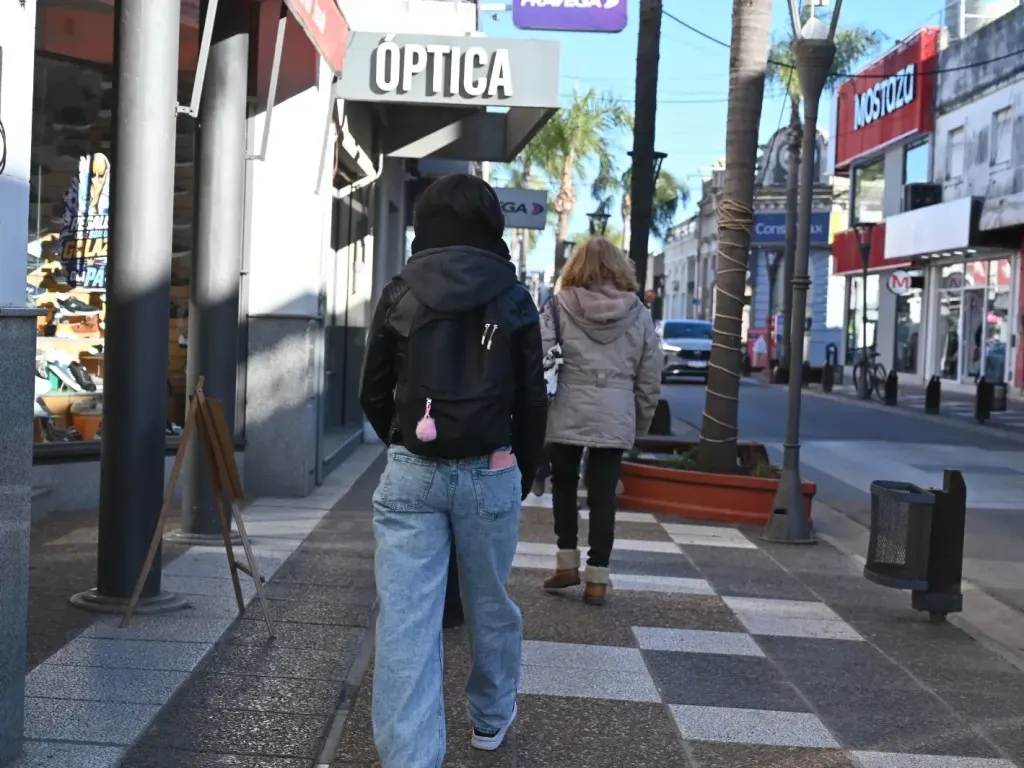 ¿Se va la ola polar?: anuncian un jueves parcialmente nublado y con temperaturas moderadas