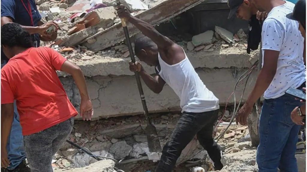 Sube a 4.490 la cifra de muertos en Venezuela por los terremotos