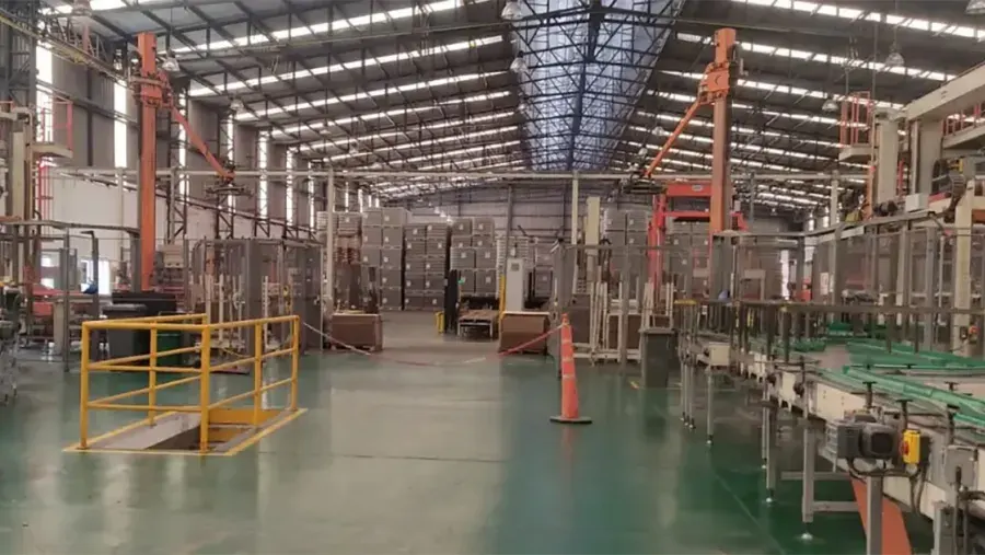 Una economía sin recuperación: el Indec registró una caída del Índice de Producción Industrial Manufacturero