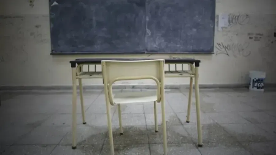 AGMER anunció un paro docente de 48 horas para el jueves y viernes por la pérdida salarial