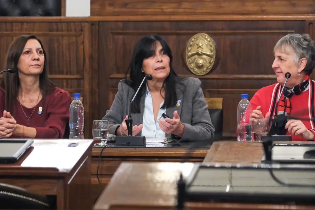 Aluani encabezó el inicio del curso Gestión de residuos para comunas, municipios y zonas rurales