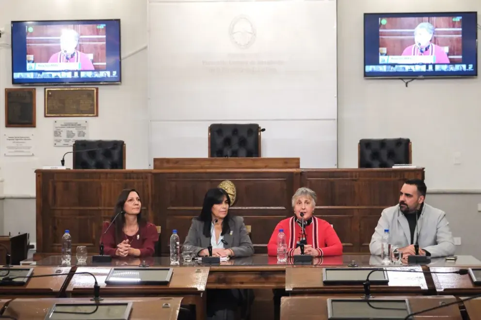 Aluani encabezó el inicio del curso “Gestión de Residuos para Comunas, Municipios y Zonas Rurales”