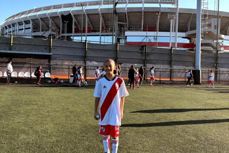 Alyson tuvo su anhelado debut en la Sub 12 de River Plate