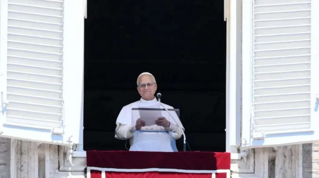 Antes de su visita al país, León XIV recibió a un arzobispo argentino en el Vaticano