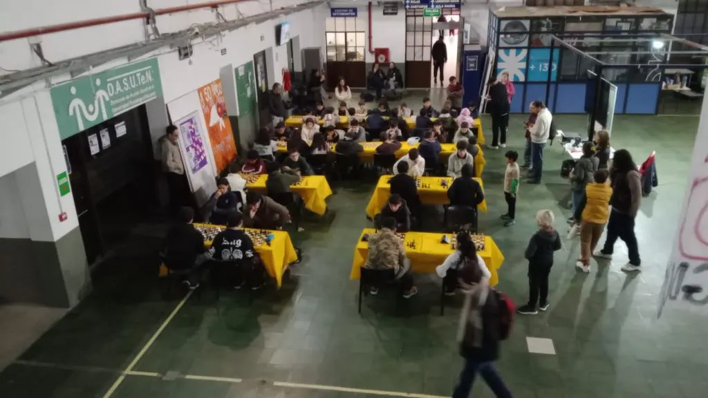 Arranca en la UTN el Circuito Concordiense de Ajedrez Relámpago 2026
