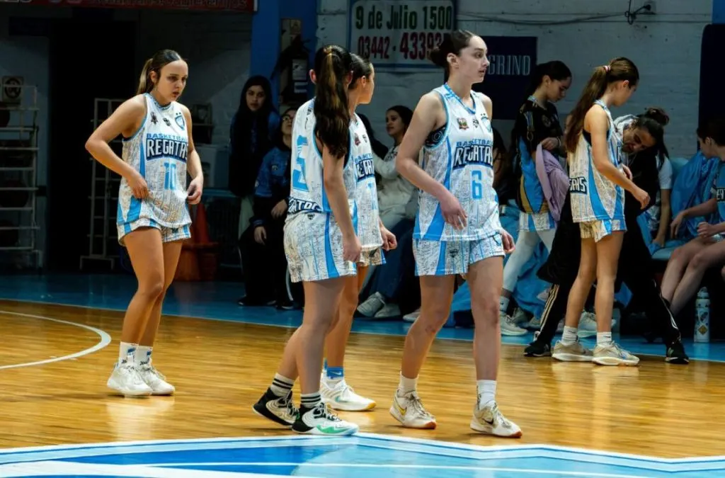 Básquetbol Femenino:  La U15 de Regatas será local por la tercera fase de la Liga Federal Formativa