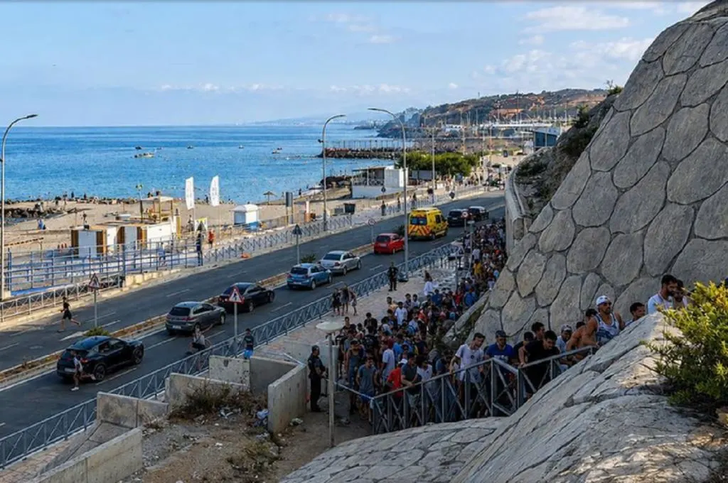 Ceuta: migrantes indocumentados regresarán a Marruecos