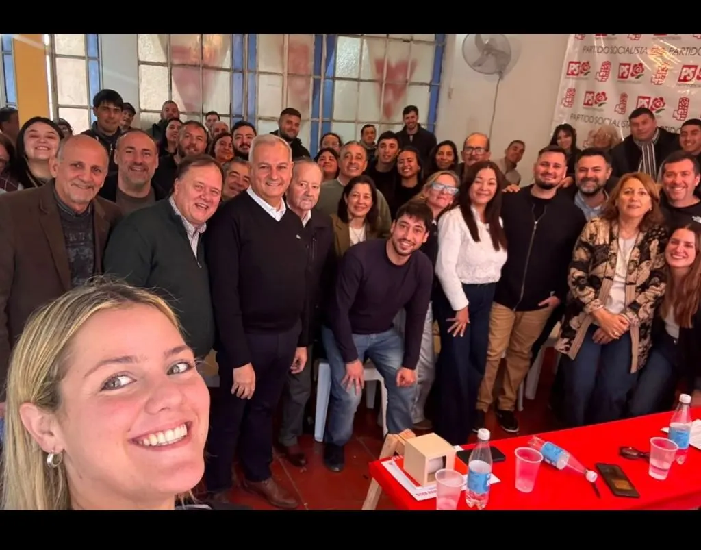 Con Mónica Fein y sin Rossi, asumió la nueva conducción socialista