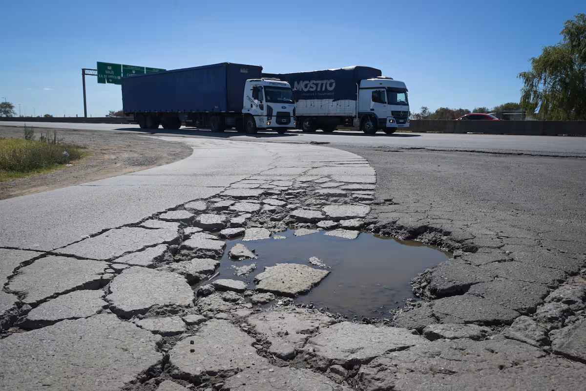 CRA advierte que sin rutas y trenes el agro pierde competitividad