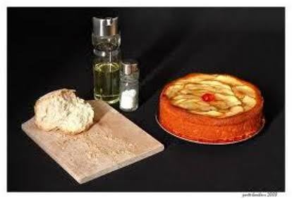 Curiosidades: a falta de pan, buenas son tortas