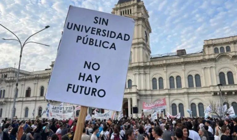 Docentes y no docentes universitarios paran este miércoles 