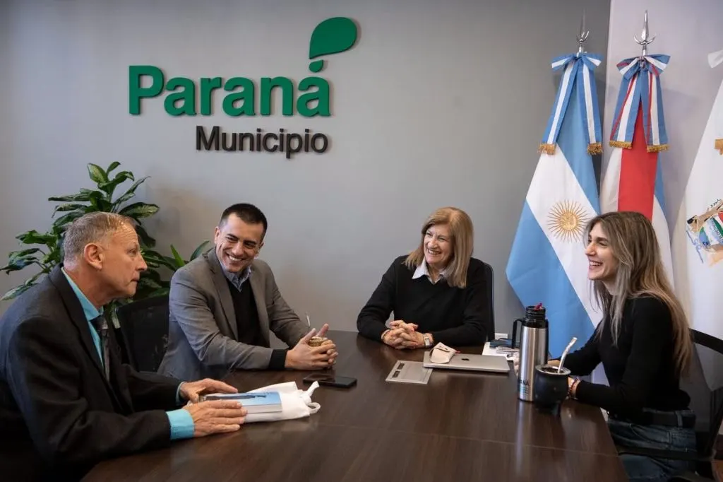 El libertario Jacob asume banca en el Concejo