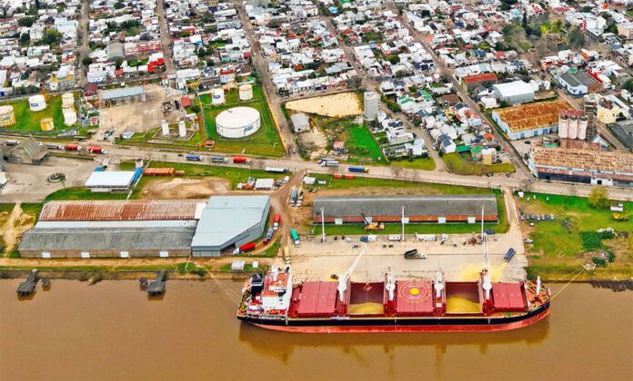El Puerto de Concepción del Uruguay exportó harina de soja NoGMO a Dinamarca