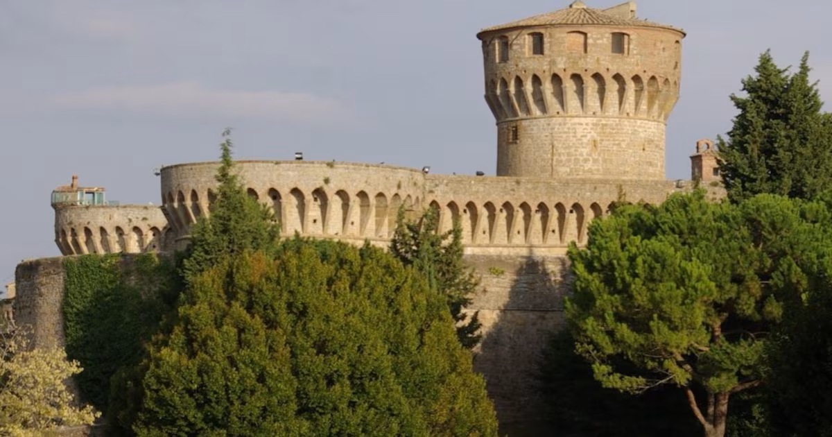 El teatro abre una salida en la cárcel más antigua de Italia