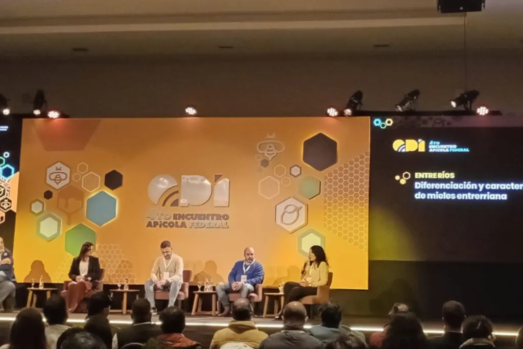 Entre Ríos participó del 4° Encuentro Apícola Federal en Tucumán