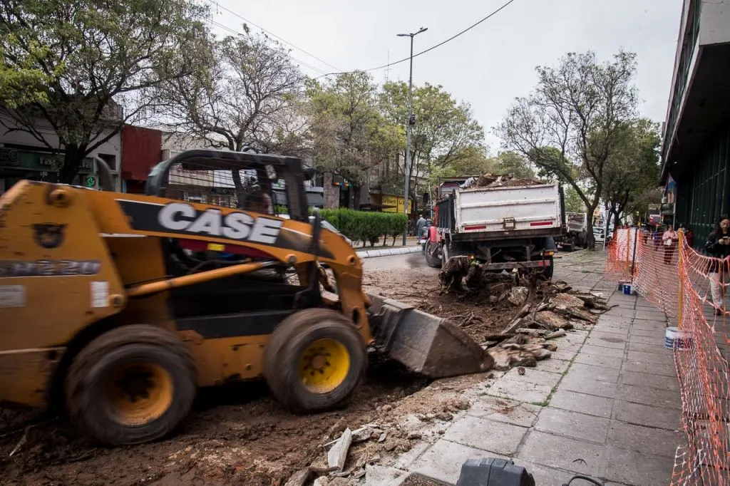 Están en marcha los trabajos de renovación en calle 25 de Mayo