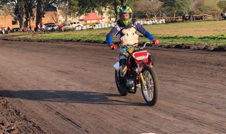 Excelente desempeño de dos corredores de Chajarí en campeonato federaense