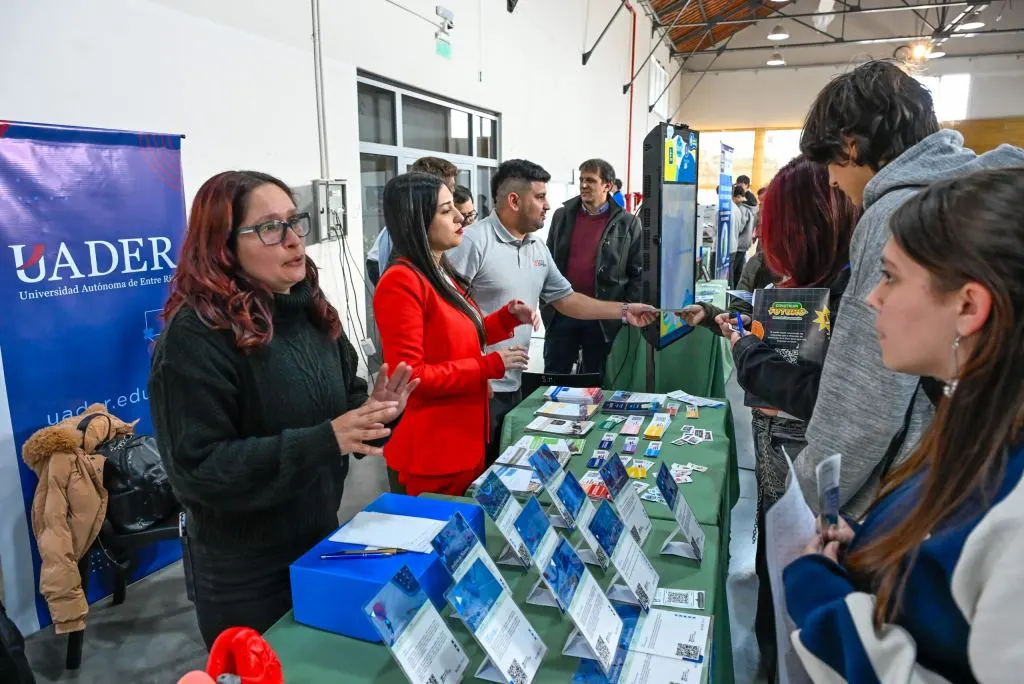 Facultad de Ciencias de la Gestión organiza la Feria de las Carreras