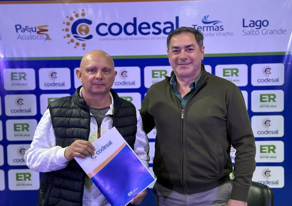 Firmaron un convenio para impulsar el deporte y el turismo náutico en el lago Salto Grande