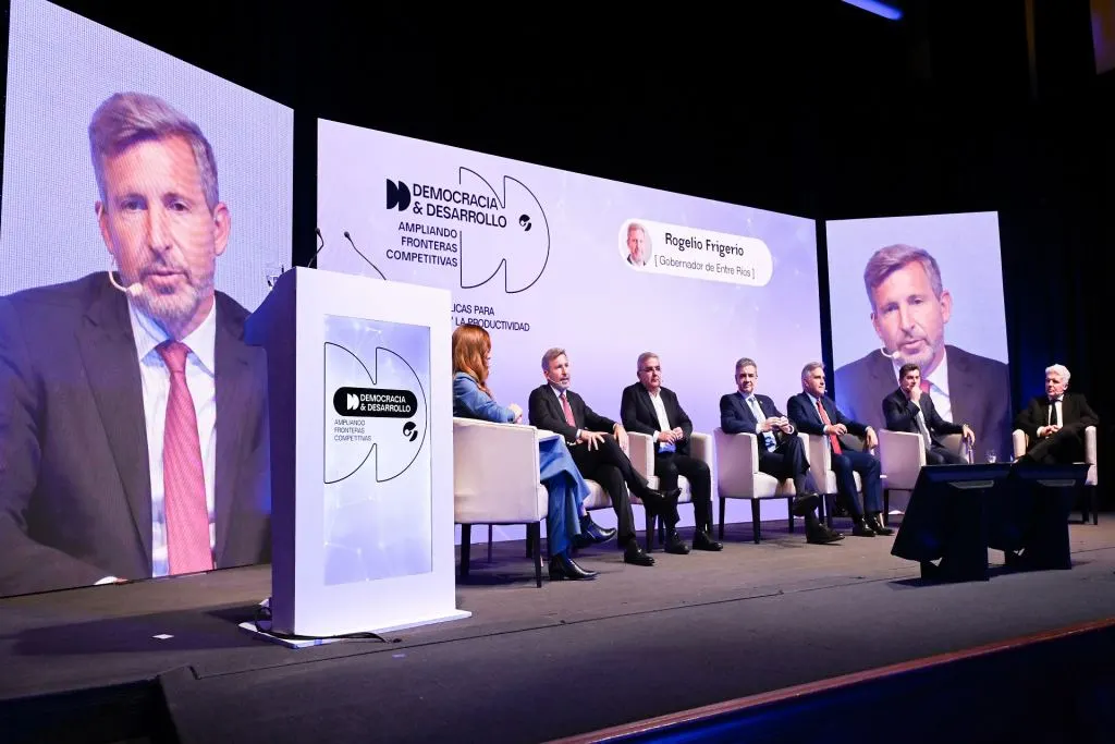 Frigerio: «En Entre Ríos estamos haciendo reformas que durante décadas se prometieron y nunca se concretaron»