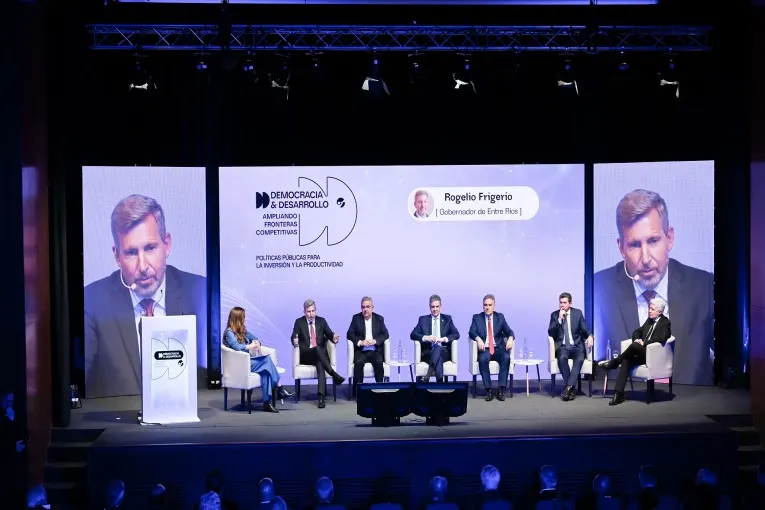 Frigerio: «Estamos haciendo reformas que durante décadas se prometieron y nunca se concretaron»