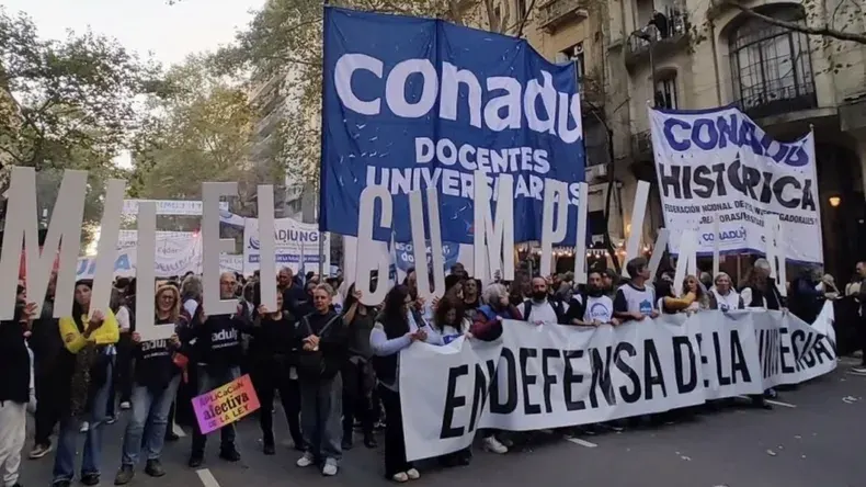 Gremios universitarios paran este miércoles 12 de agosto: ¿cuáles son sus reclamos y quiénes adhieren?