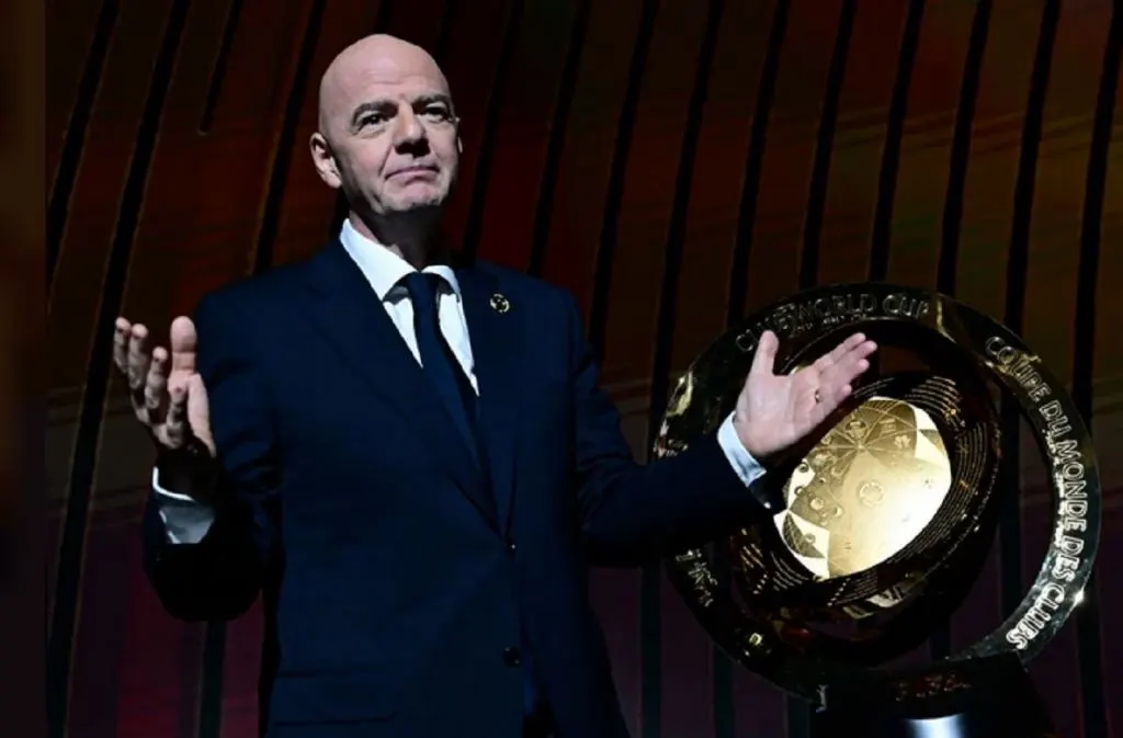 La FIFA pidió disculpas por el fallido plan comercial y respaldó a Gianni Infantino