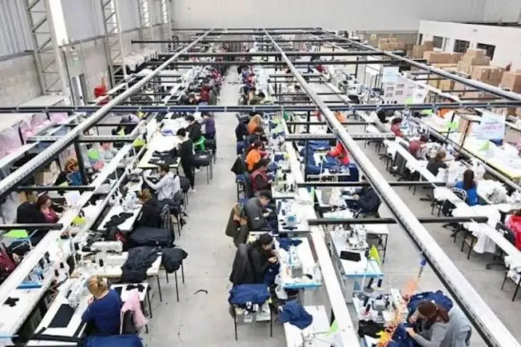 La industria argentina, en alerta: tres fábricas cerraron en una semana