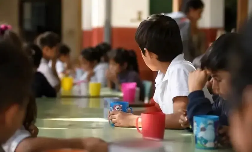 La justicia suspendió transitoriamente la implementación del nuevo sistema de desayunos escolares