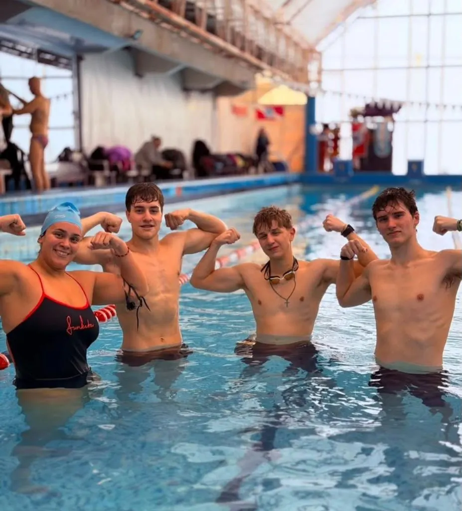 La natación de Cultural logró el podio en el Nacional de Relevos