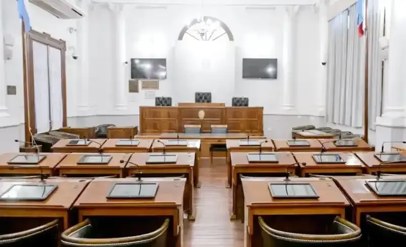 La reglamentación del artículo 60 fue aprobada en el Senado y generó nuevas diferencias políticas