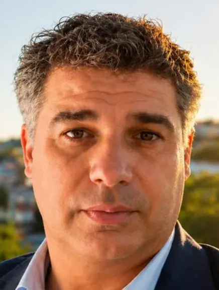 Leonardo Bacigalupo encabeza la lista a la intendencia de los vecinalista entrerrianos