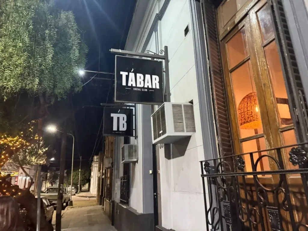 Matías y Franco Gómez apuestan por un nuevo espacio gastronómico y social en Concepción del Uruguay