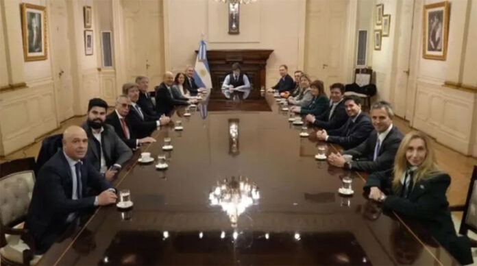 Milei inicia una semana con agenda política y fuerte actividad legislativa