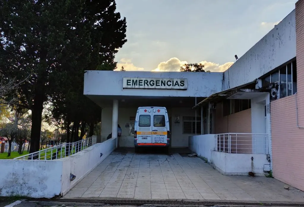 Murió un trabajador tras caer desde un techo en una construcción en San Gustavo