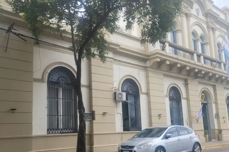 Por robo calificado: una mujer detenida y un recluso trasladado en Gualeguaychú