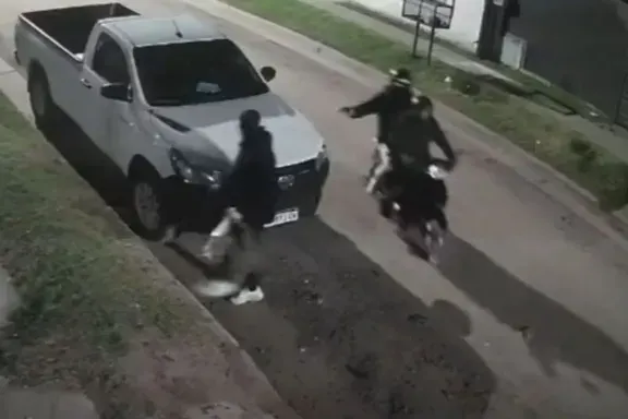 Robo al verdulero de avenida Del Valle: detuvieron a una mujer y trasladaron a un preso a Victoria