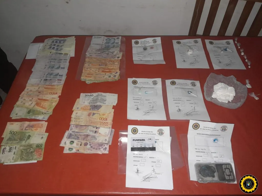 Secuestran cocaína y detienen a dos jóvenes en el barrio Humito de Paraná