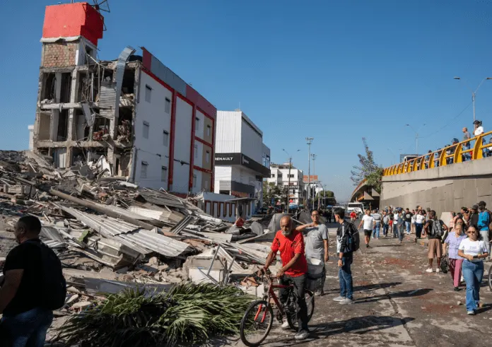 Terremoto de 7,4 en Colombia: ascienden a 111 los muertos y hay más de 1.500 viviendas afectadas