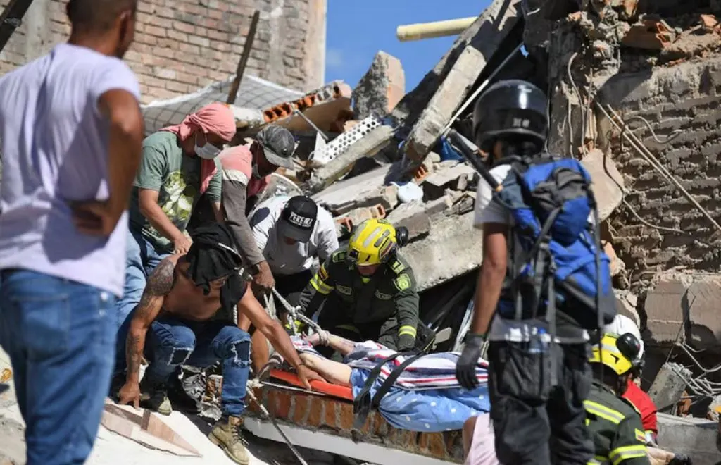 Terremoto en Colombia: confirman al menos 169 muertos, 600 heridos y miles de edificios afectados