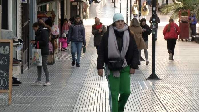 Tiempo en Entre Ríos: la semana arranca sin lluvias pero hay departamentos bajo alerta por frío