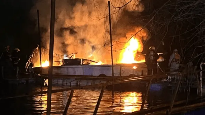 Tragedia en Entre Ríos: murió el hombre quemado tras el incendio de su embarcación