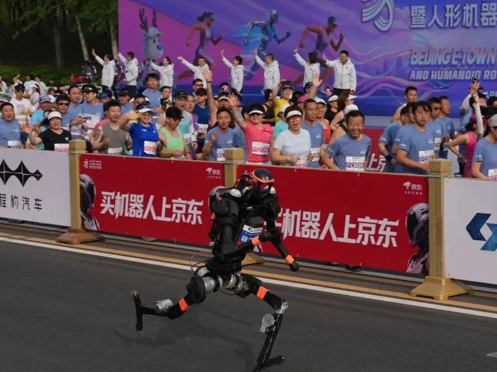 Un robot chino batió el récord mundial de los 100 metros